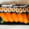 Lachs Box- M